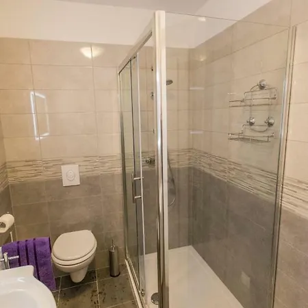Amelia Apartman Póla